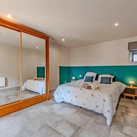 Holiday home Longere De Charme - Jardin Et