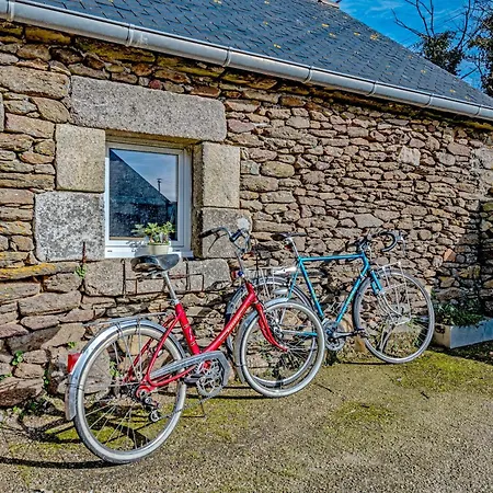 Holiday home Longere De Charme - Jardin Et *