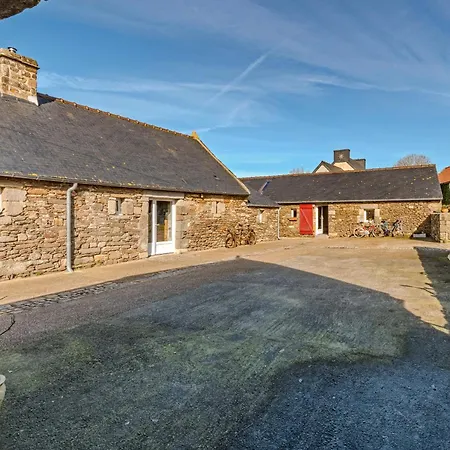 Longere De Charme - Jardin Et Holiday home *
